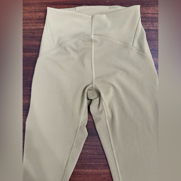Lululemon InStill High-Rise Tight 25"
- Bronze Green - Picture 3 of 8